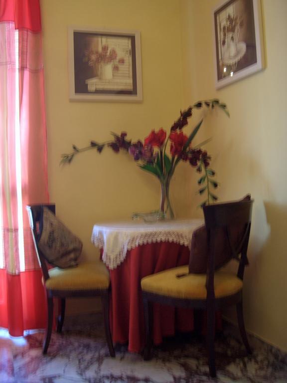 A Testaccio Da Max Rom Exterior foto