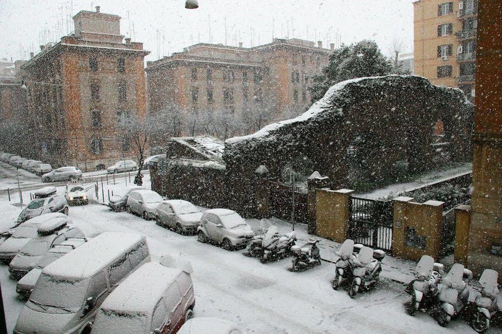 A Testaccio Da Max Rom Exterior foto